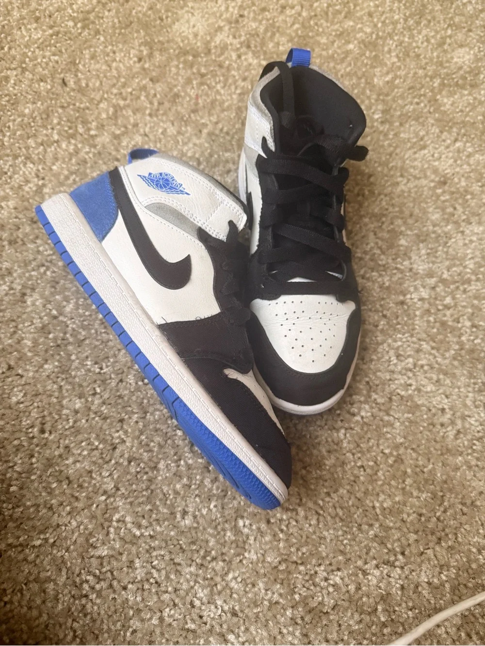 Jordan mid top